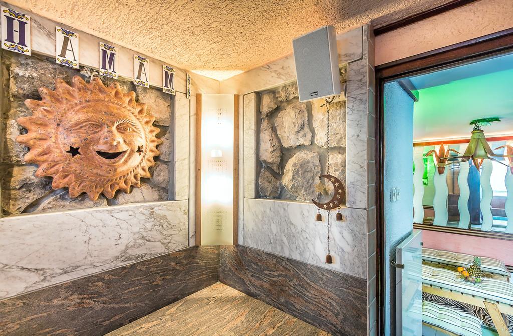 Villa Roses Apartments & Wellness Ičići Kültér fotó