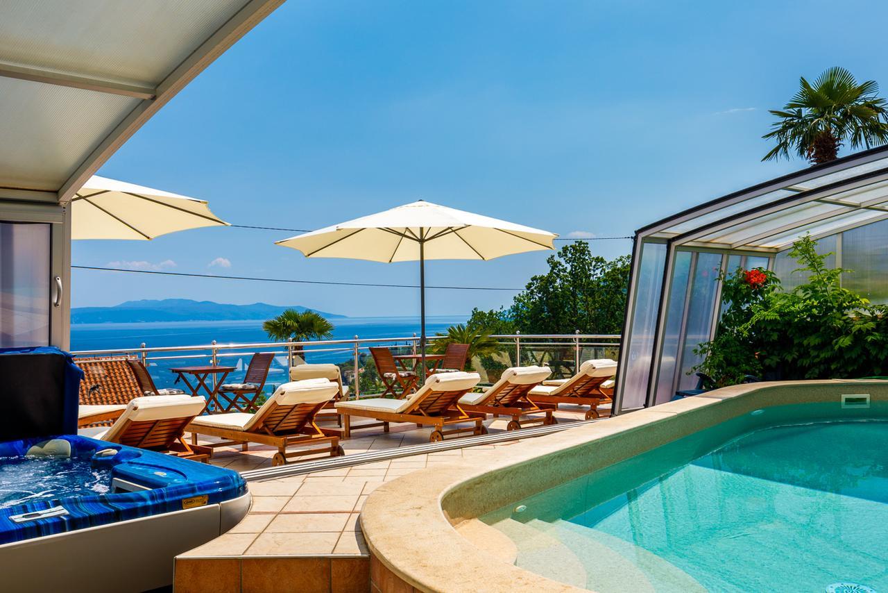 Villa Roses Apartments & Wellness Ičići Kültér fotó