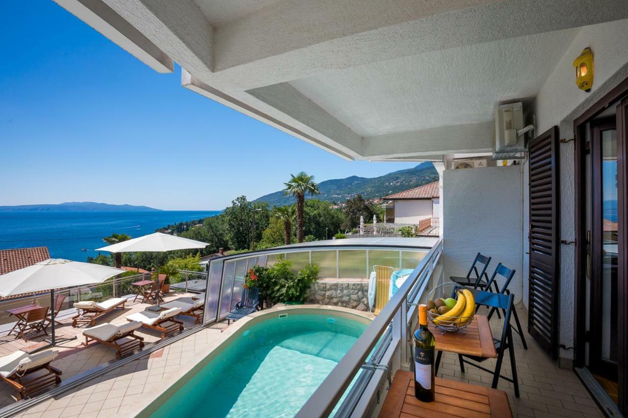 Villa Roses Apartments & Wellness Ičići Kültér fotó