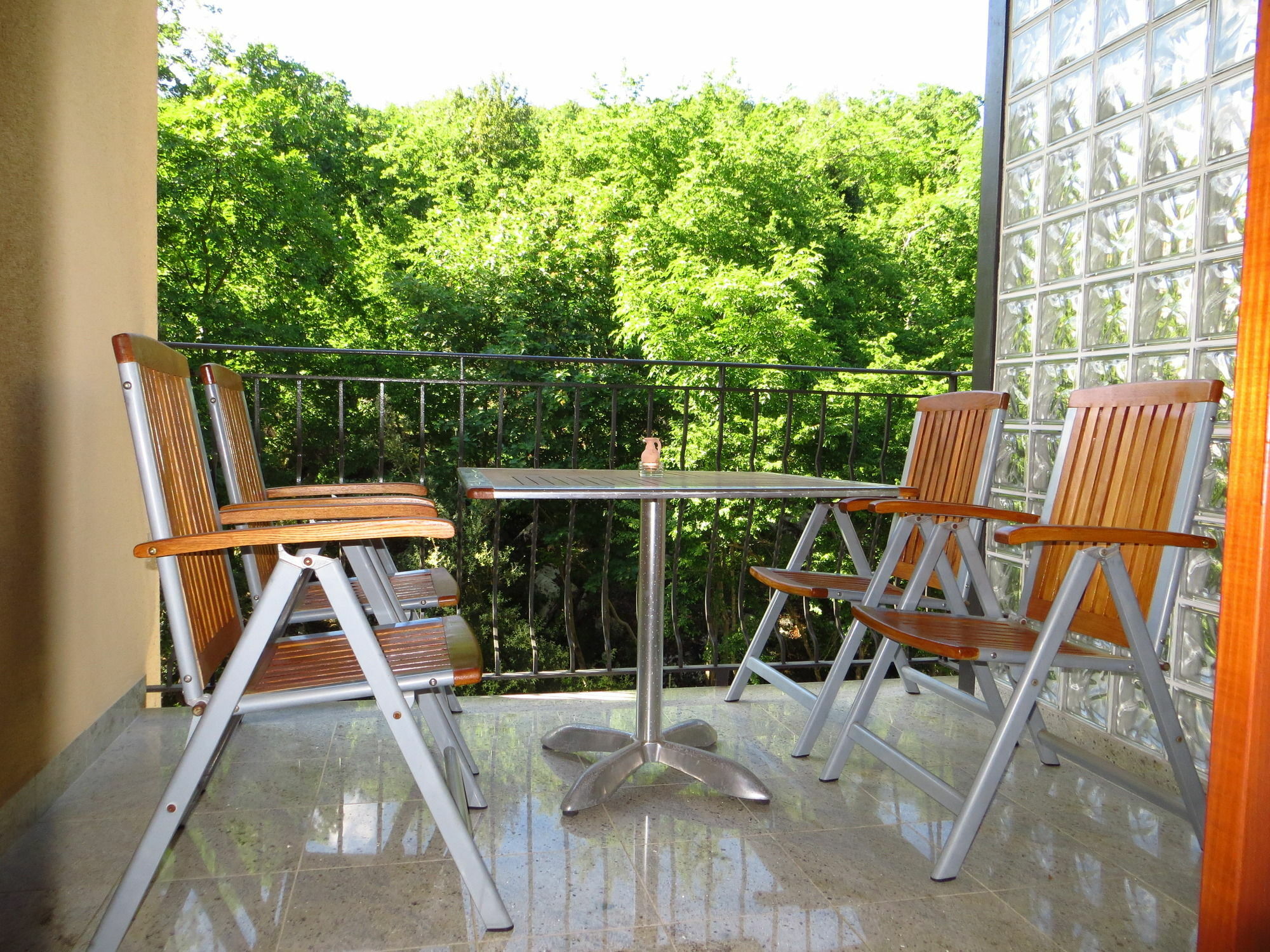 Villa Roses Apartments & Wellness Ičići Kültér fotó