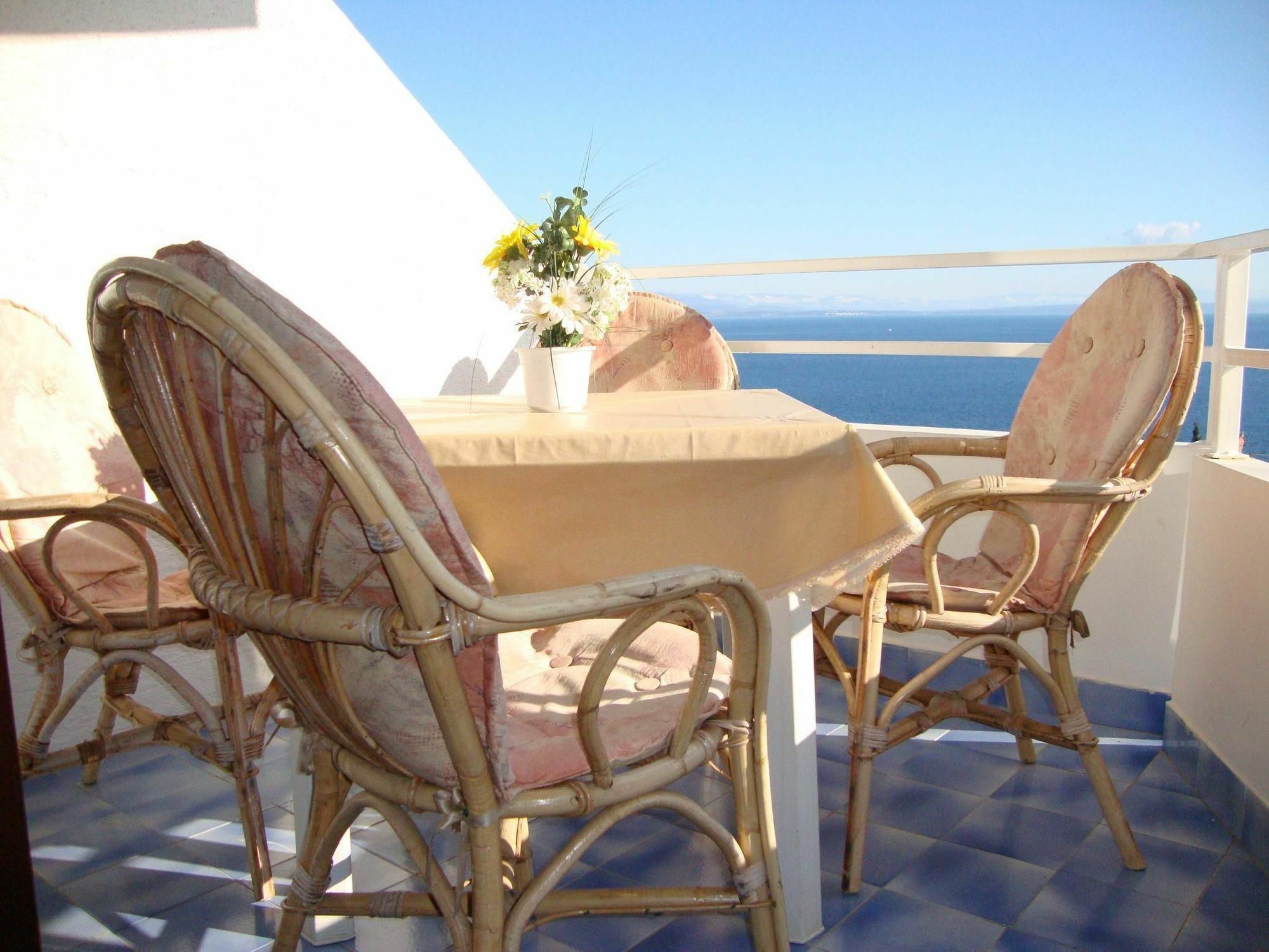 Villa Roses Apartments & Wellness Ičići Kültér fotó