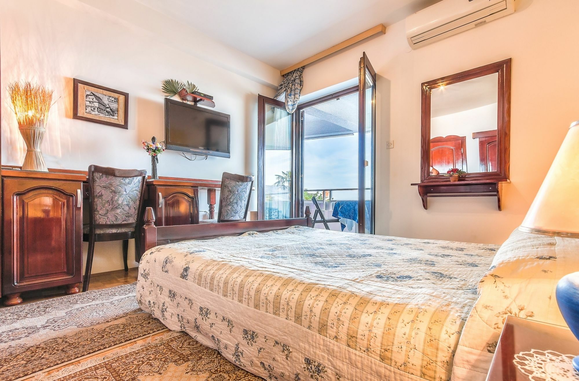 Villa Roses Apartments & Wellness Ičići Kültér fotó
